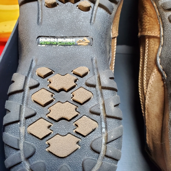 Men's 10 1/2 M slip on loafers - Picture 7 of 7